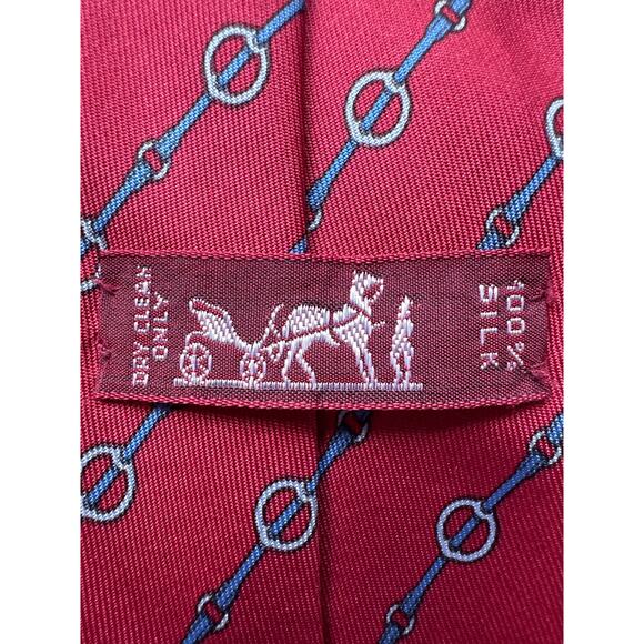 HERMÈS Vintage Red and Blue Chain Link Stirrups Silk Tie - Picture 6 of 6